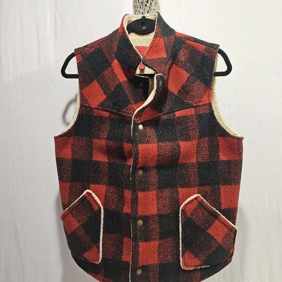 Other - Black Mountain PEAK MENS large Plush Fleece Plaid PNW Snap. Lumber Jack